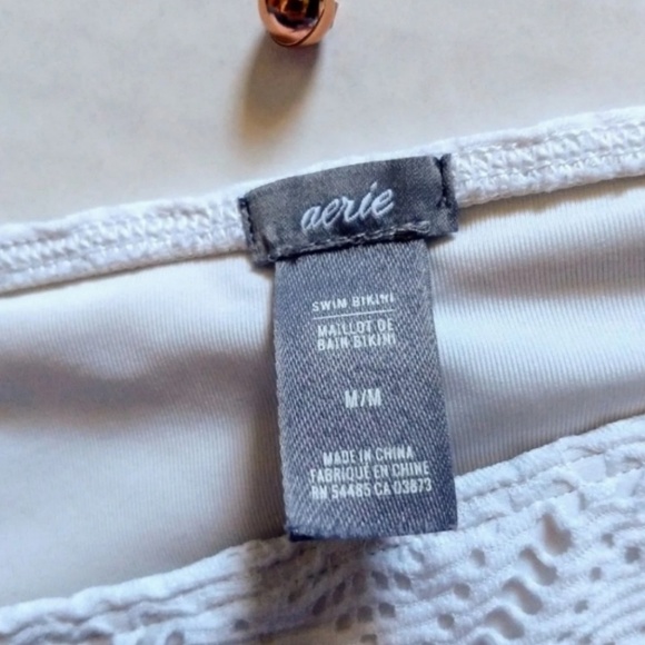 *SOLD*Aerie White Crochet Bikini Bottoms - Picture 5 of 5